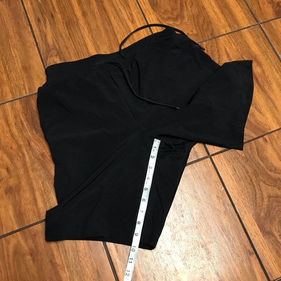 Men"s lululemon Pace Breaker-Short Lined-Size S -Black- Good Condition - Picture 15 of 16